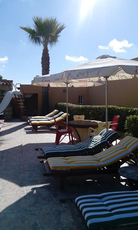 Alojamiento El Chaparro Barbate Junto A La Venta El Loro מראה חיצוני תמונה