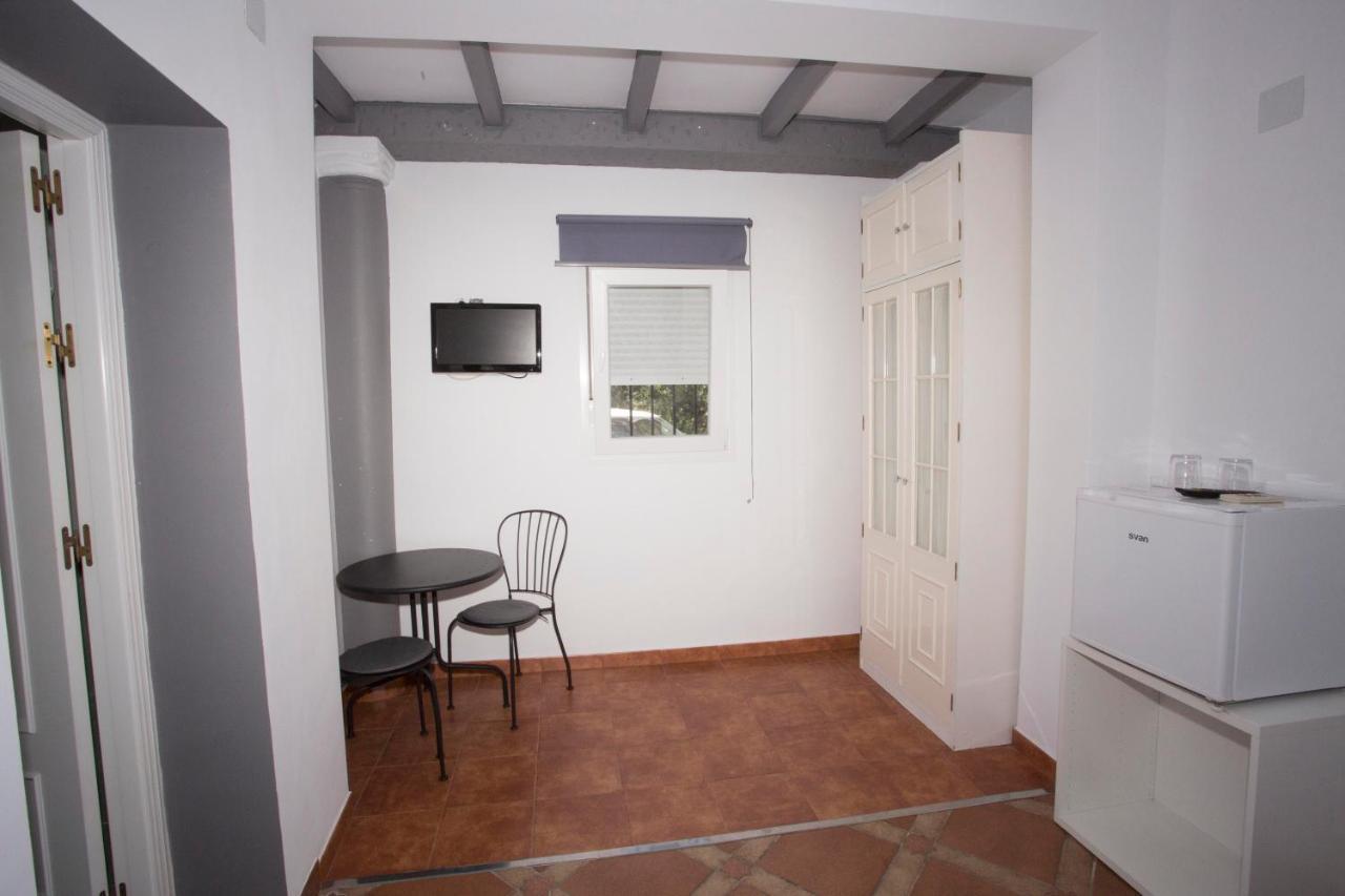 Alojamiento El Chaparro Barbate Junto A La Venta El Loro מראה חיצוני תמונה